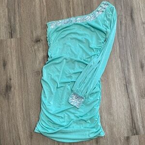 Beautiful sparkly dress